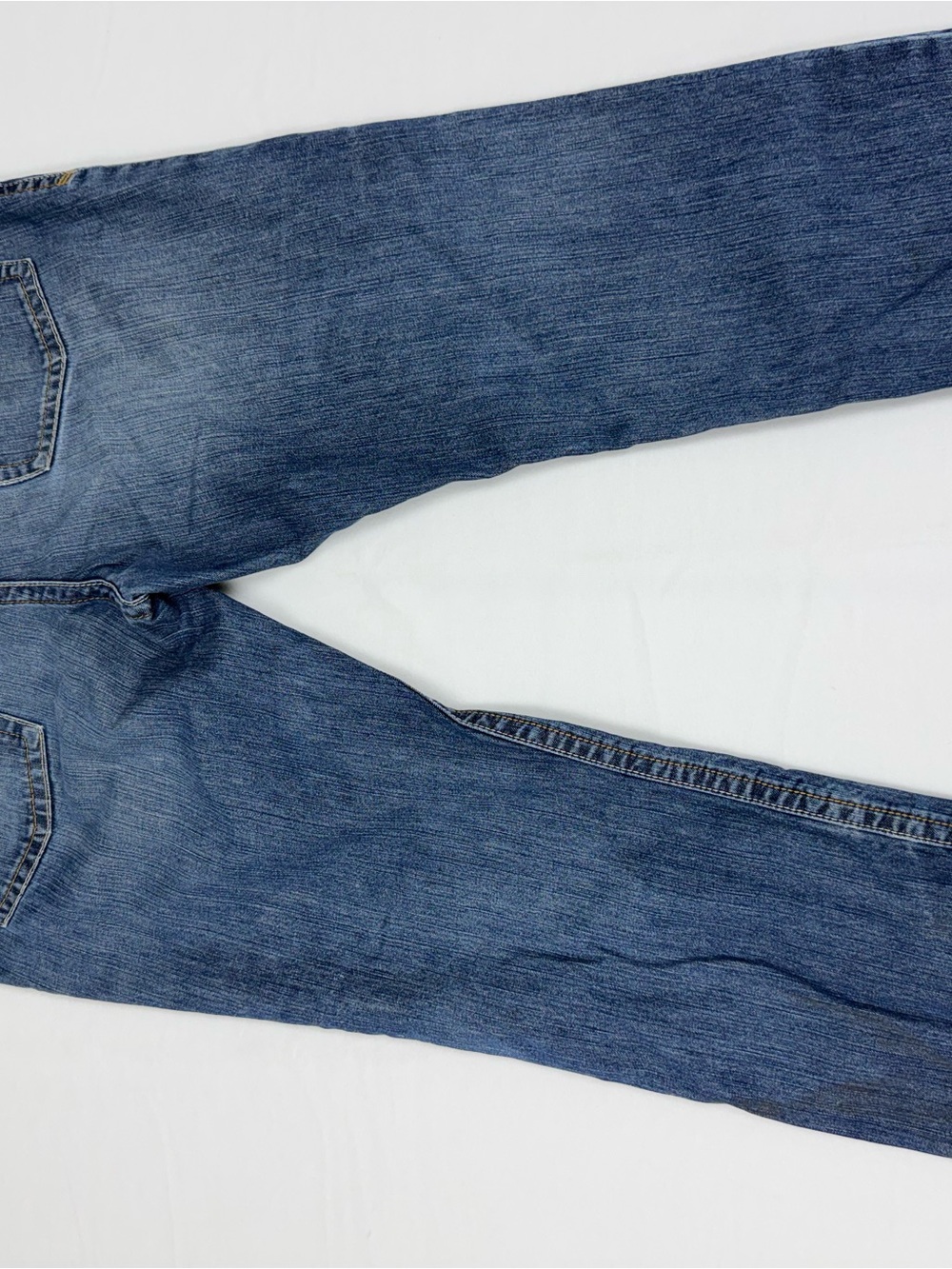 Men's Ariat FR Blue Jeans - relaxed boot - Picture 3 of 3
